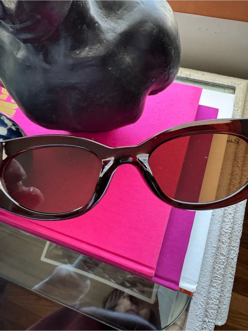 Women's Brown Oval Sunglasses - Sleek Everyday Style